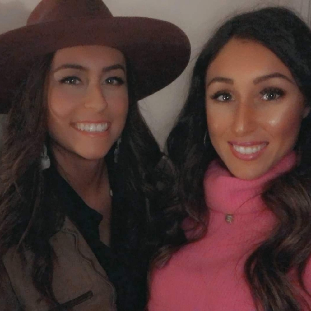 Meet your Posher, Devin